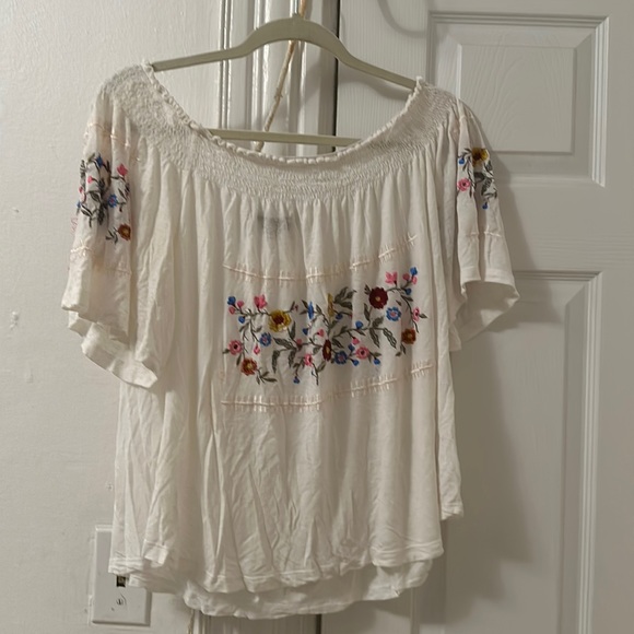 Ranna Gill off the shoulder top - Picture 5 of 7